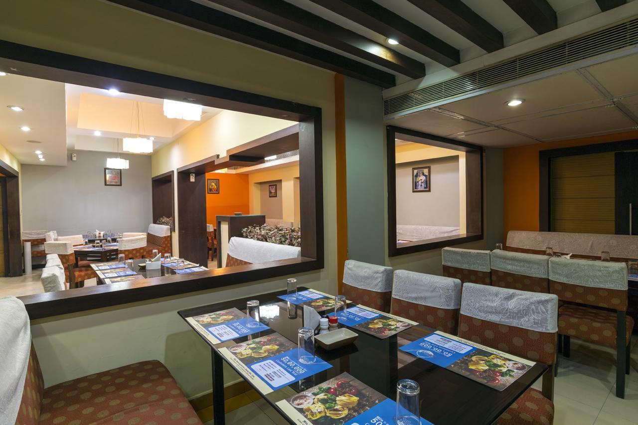 Ima House Hotell Kochi Exteriör bild